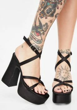 Poster Grl Dark Sassy Shmood Platform Heels