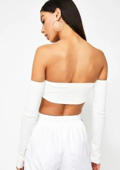 Poster Grl Boo I'm International Bish Crop Top Tops