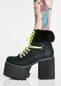 Poster Grl Platforms Street Stomper Platform Hiking Boots 9 Poster Grl Platforms Street Stomper Platform Hiking Boots