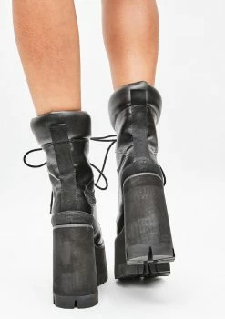 Poster Grl Platforms Werkin' Overtime Platform Hiker Boots 11 Poster Grl Platforms Werkin' Overtime Platform Hiker Boots