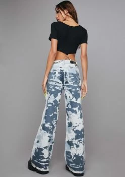 Poster Grl Streets Are Callin' Distressed Jeans Boyfriend Jeans