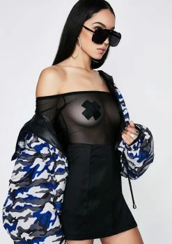 Poster Grl Makin' Moves Off-Shoulder Bodysuit