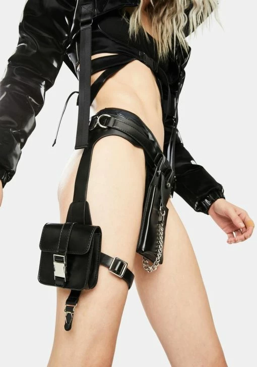 Poster Grl Belts & Harnesses Taking Names Garter Belt Bag