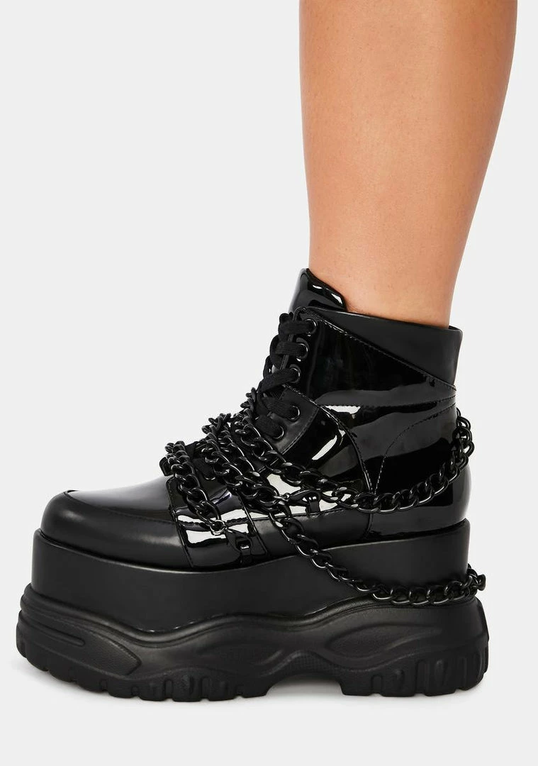 Poster Grl Noisemaker Chain Platform Sneakers 4 Poster Grl Noisemaker Chain Platform Sneakers