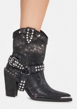 Poster Grl Onyx Sheriff Shine Cowboy Boots
