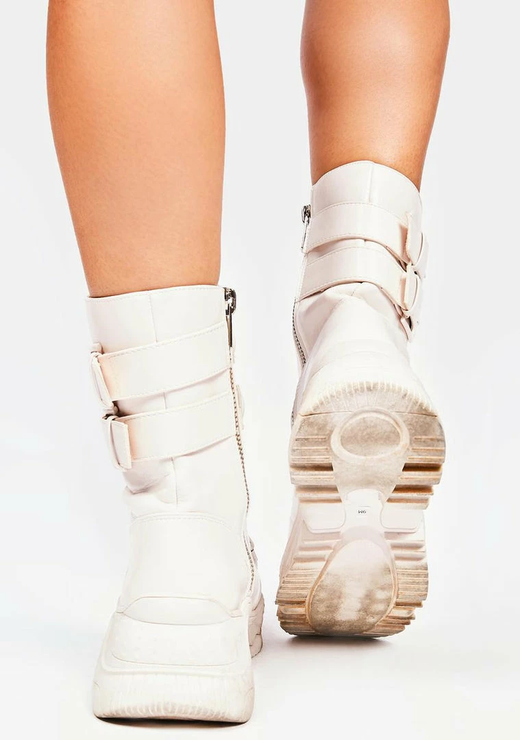 Poster Grl Ecru Hollywood Hiker Combat Boots 7 Poster Grl Ecru Hollywood Hiker Combat Boots