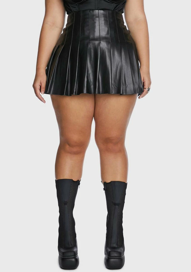 Poster Grl Plus Against The Machine Pleated Skirt Bottoms 3 Poster Grl Plus Against The Machine Pleated Skirt Bottoms