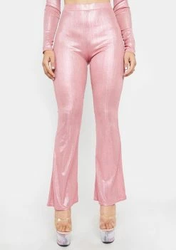 Poster Grl Hit The Slopes Metallic Pants