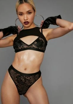 Poster Grl Lights On Lingerie Set