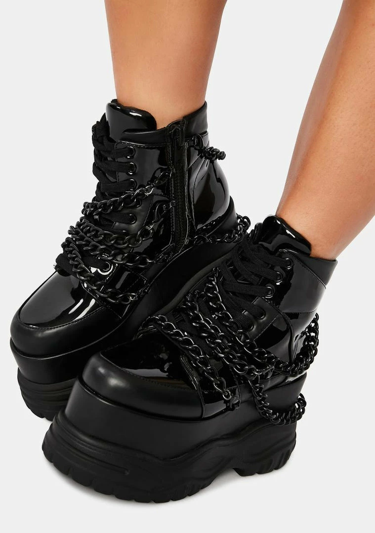 Poster Grl Noisemaker Chain Platform Sneakers 7 Poster Grl Noisemaker Chain Platform Sneakers