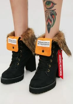 Poster Grl Boots & Booties Sky High Flight Boots