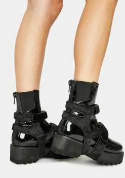 Poster Grl Wild Out Patent Harness Boots Boots & Booties