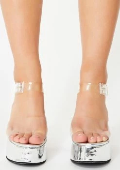 Poster Grl I Want It All Clear Heels