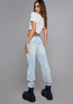 Poster Grl Get In Formation Distressed Jeans