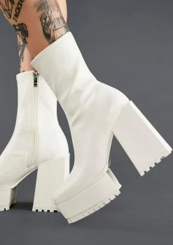 Poster Grl Bone Disappearing Act Platform Boots