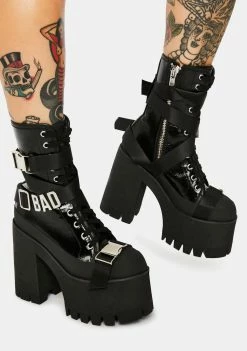 Poster Grl The Baddest B Chunky Platforms