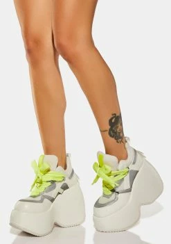 Poster Grl Funk Wave Platform Sneakers