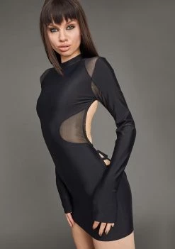 Poster Grl Dresses Model Misbehavior Cut-Out Dress