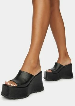 Poster Grl Platforms In The Zone Coated Platform Sandals