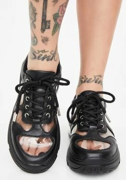 Poster Grl Clout Level Dad Sneakers 8 Poster Grl Clout Level Dad Sneakers