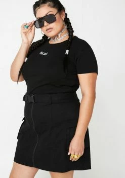 Poster Grl Miss Blunt Brat Graphic Tee Tops