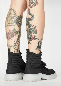 Poster Grl Gas Me Up Utility Sneakers