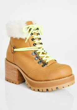 Poster Grl Trail Blazin' Hiking Boots Boots & Booties 8 Poster Grl Trail Blazin' Hiking Boots Boots & Booties