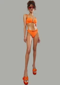Poster Grl Swim Sun Showers Buckle Bikini Set