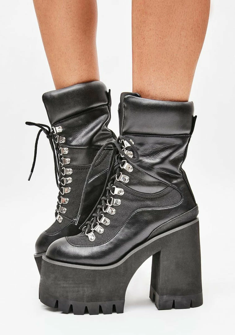 Poster Grl Platforms Werkin' Overtime Platform Hiker Boots 6 Poster Grl Platforms Werkin' Overtime Platform Hiker Boots